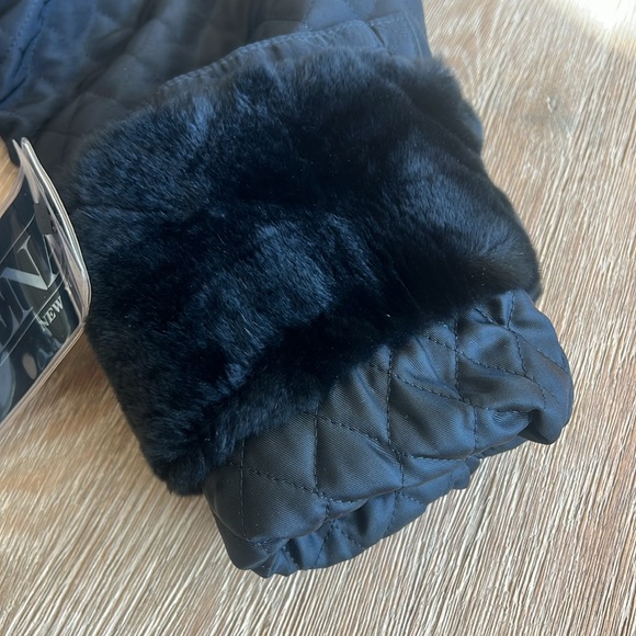 NWT NEIMAN MARCUS BLACK CROPPED QUILTED BARN JACKET FUR LINED gorgeous! - Picture 14 of 15
